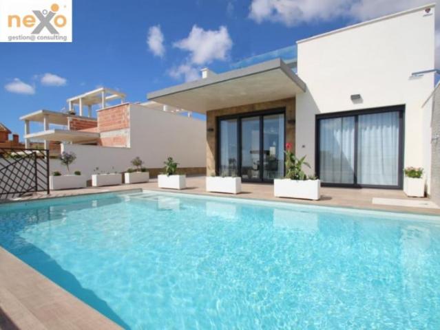 Casa en venta Orihuela Costa