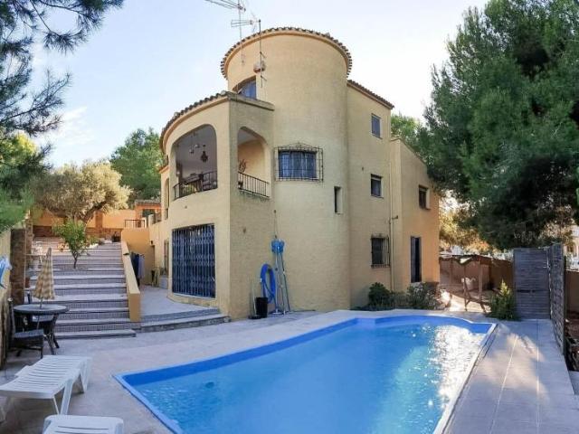 Casa en venta Orihuela Costa