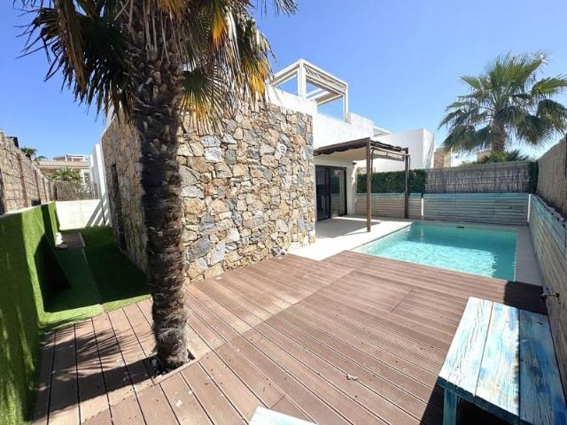 Casa en venta Orihuela Costa