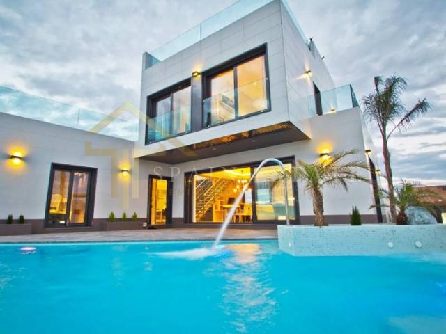 Casa en venta Orihuela Costa