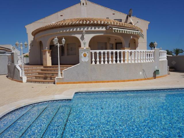 Casa en venta Orihuela Costa
