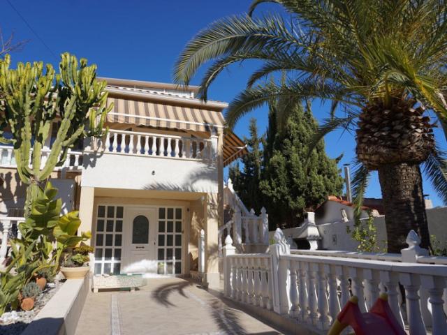 Casa en venta Orihuela Costa