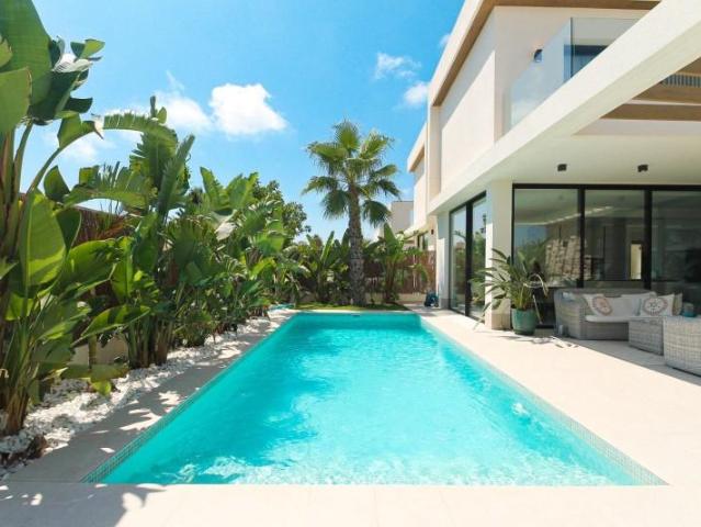 Casa en venta Orihuela Costa