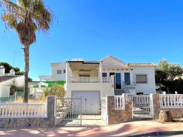 Casa en venta Orihuela Costa