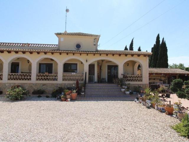 Casa en venta Orihuela, España