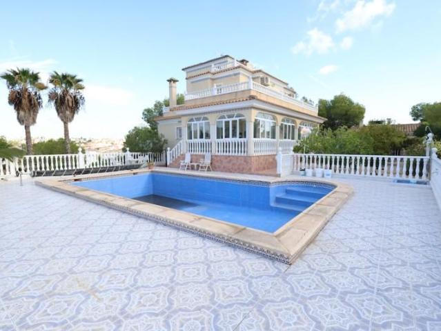 Casa en venta Orihuela