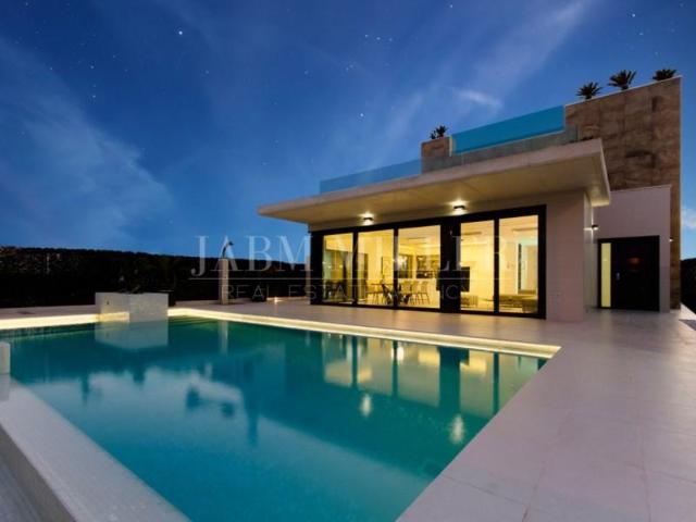 Casa en venta Orihuela