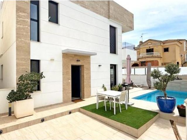 Casa en venta Orihuela