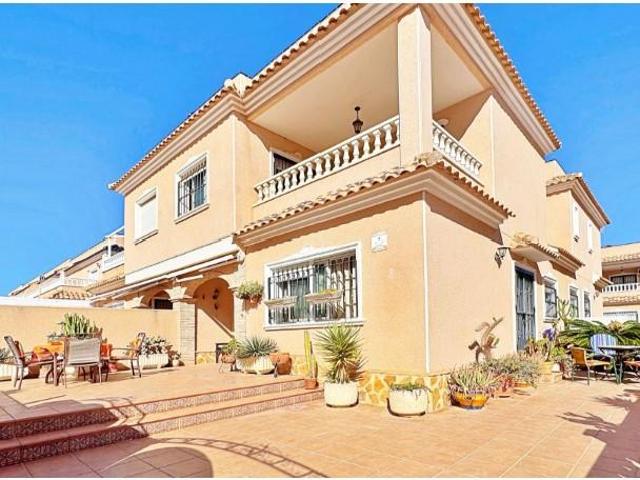 Casa en venta Orihuela