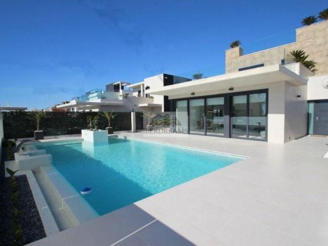 Casa en venta Orihuela