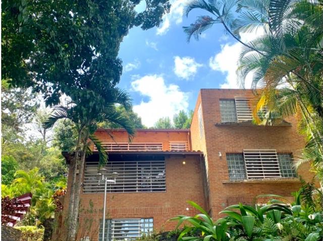 CASA EN VENTA ORIPOTO