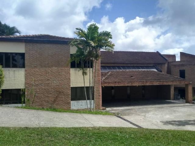 Casa en venta Oripoto Hatillo 750m2