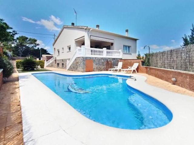 Casa en venta Avinyonet del Penedès