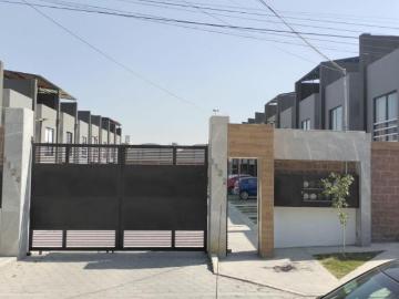 CASA EN VENTA A 15 MINUTOS DE ANGELÓPOLIS
