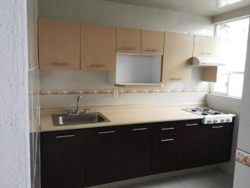 CASA EN VENTA, A 5 MIN DE GALERIAS METEPEC. APLICAN CREDITOS HIPOTECARIOS
