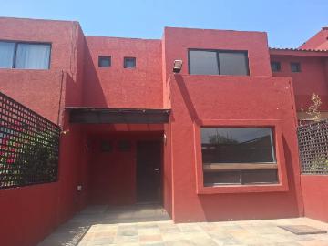 Casa en venta a 6 min de plaza San Diego por atrás