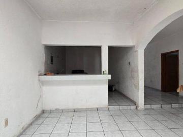CASA EN VENTA A DOS CUADRAS DE LA PLAZA PRINCIPAL DE SANTA MARIA DEL RIO