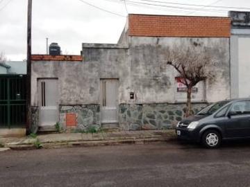 Casa en venta a demoler o refaccionar en Salvador del Carril, Santa Fe