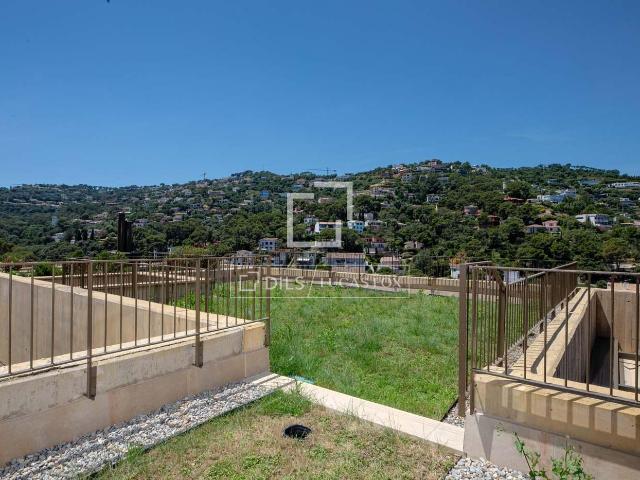 Casa en venta a estrenar en Begur Girona