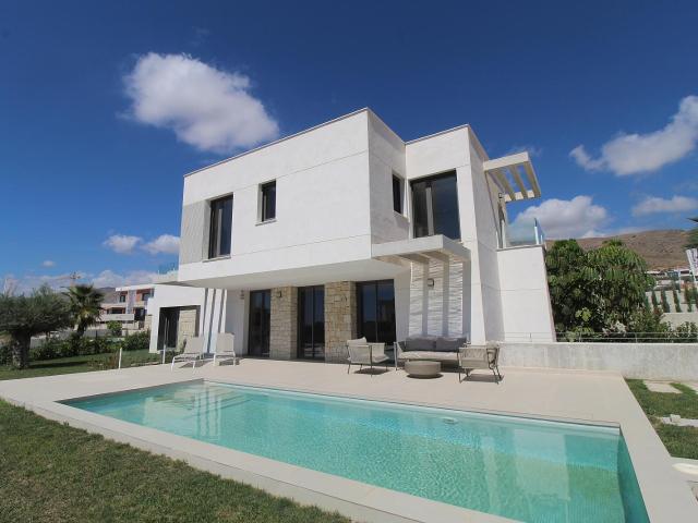 Casa en venta a estrenar en Finestrat Alicante