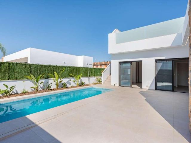 Casa en venta a estrenar en Los Alcázares Murcia
