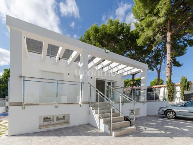 Casa en venta a estrenar en La Nucia Alicante