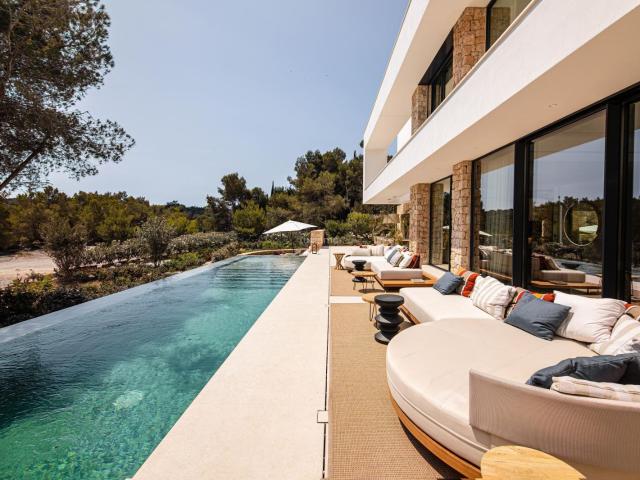 Casa en venta a estrenar en Santa Eulalia del Río Baleares