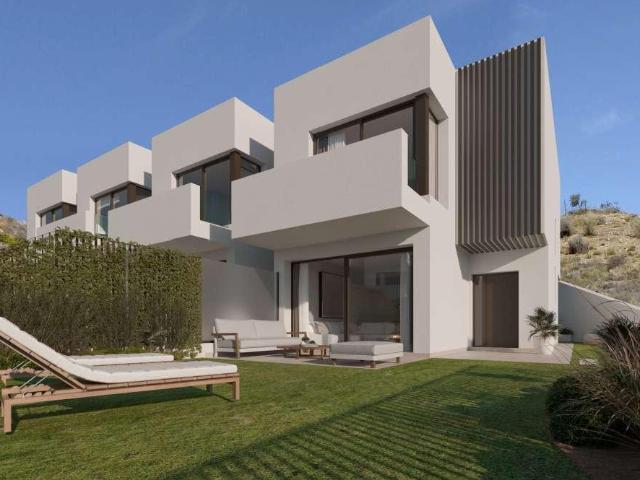 Casa en venta a estrenar en Rincón de la Victoria Málaga
