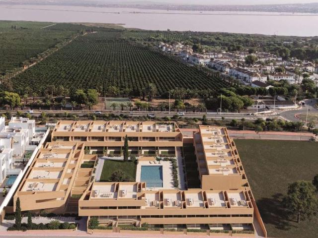 Casa en venta a estrenar en Torrevieja Alicante