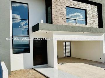 Casa en venta a estrenar Fracc. Condesa Rejon $6,000,000