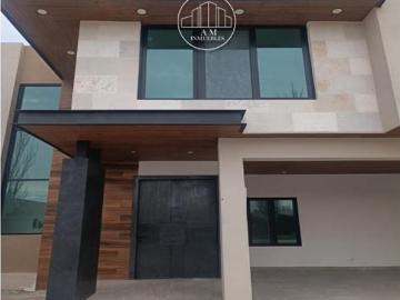 Casa en Venta a estrenar. Residencial Alcazar