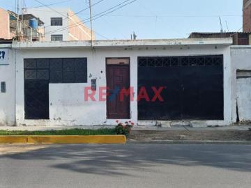 Casa En Venta A Precio De Terreno Calle Los Tambos La Victoria C. DELGADO