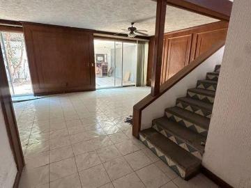 Casa en Venta a Precio de Terreno – Ideal para Remodelar o Desarrollar