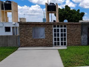 CASA EN VENTA A PRECIO REMATE EN QUERETARO