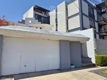 CASA EN VENTA A UNA CUADRA DEL PARQUE METROPOLITANO, ZAPOPAN