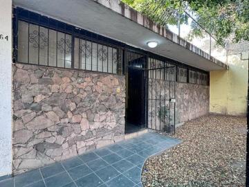 CASA EN VENTA A UNAS CUADRAS DE CUCEI