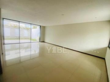 Casa en venta Acanthia Solares