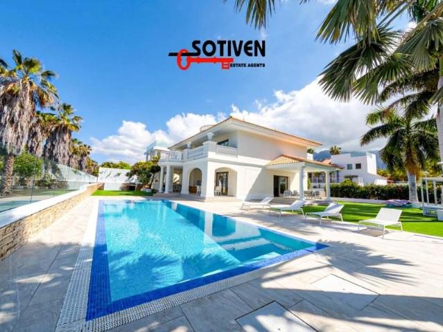 Casa en venta Adeje