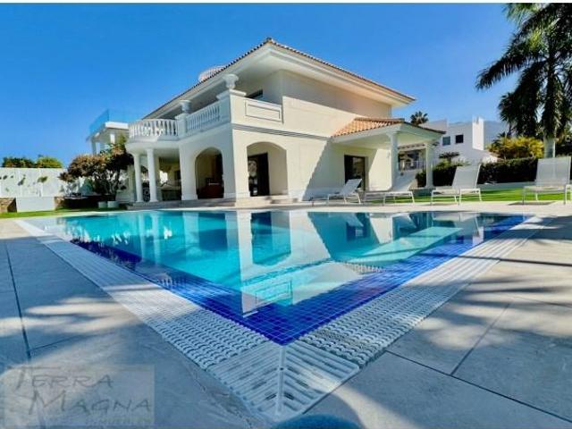Casa en venta Adeje