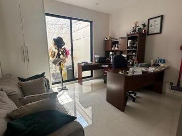 CASA EN VENTA AL NORTE DE AGUASCALIENTES LAS CAVAS