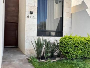 Casa en VENTA AL NORTE EN FRACC. HABITA