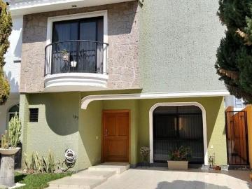 Casa en Venta Al Sur de La Ciudad. Nueva Galicia. 185 m²