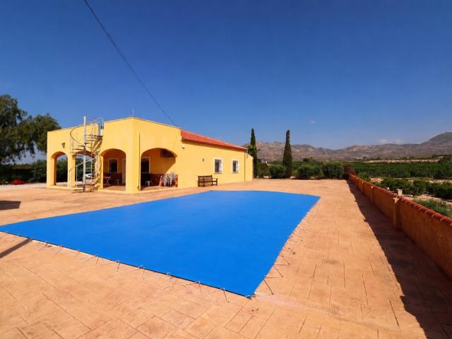Casa en venta Albatera