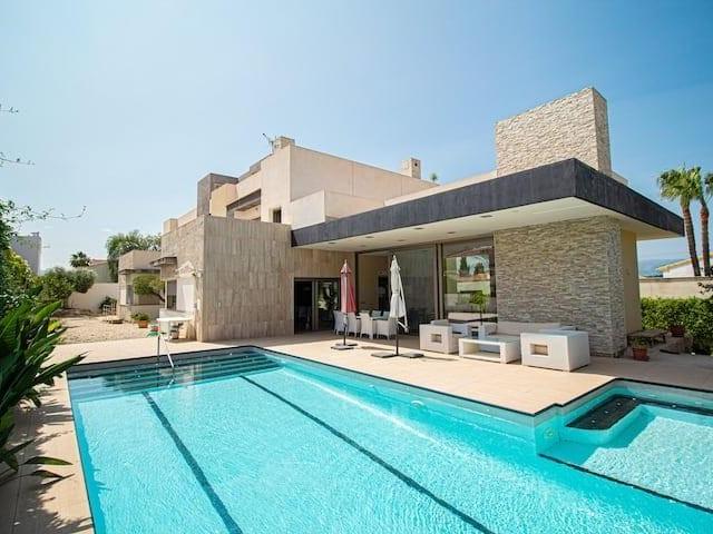 Casa en venta Albir