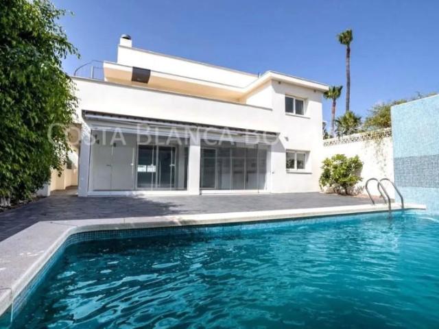 Casa en venta Albir
