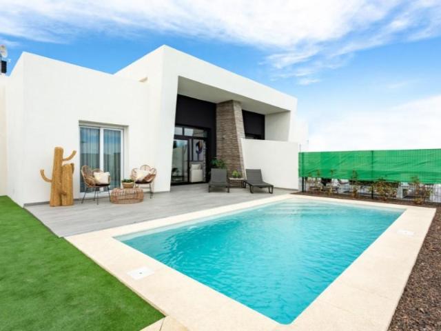 Casa en venta Algorfa