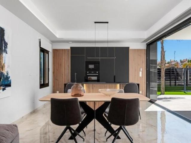 Casa en venta Algorfa