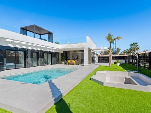 Casa en venta Algorfa