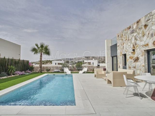Casa en venta Algorfa
