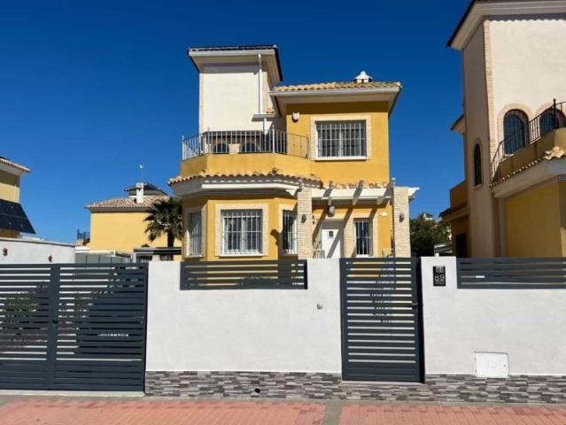 Casa en venta Algorfa